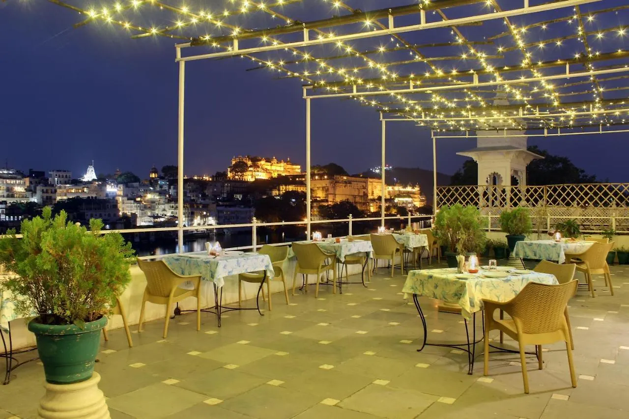 Sarovar - Lake Facing Boutique Hotel On Lake Pichola Udaipur 3*,  India