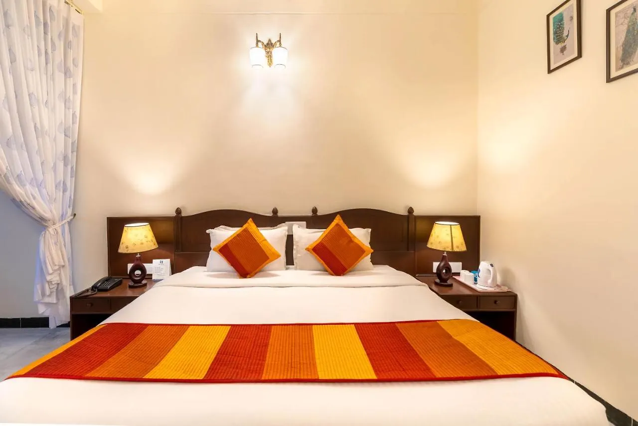 Sarovar - Lake Facing Boutique Hotel On Lake Pichola Udaipur