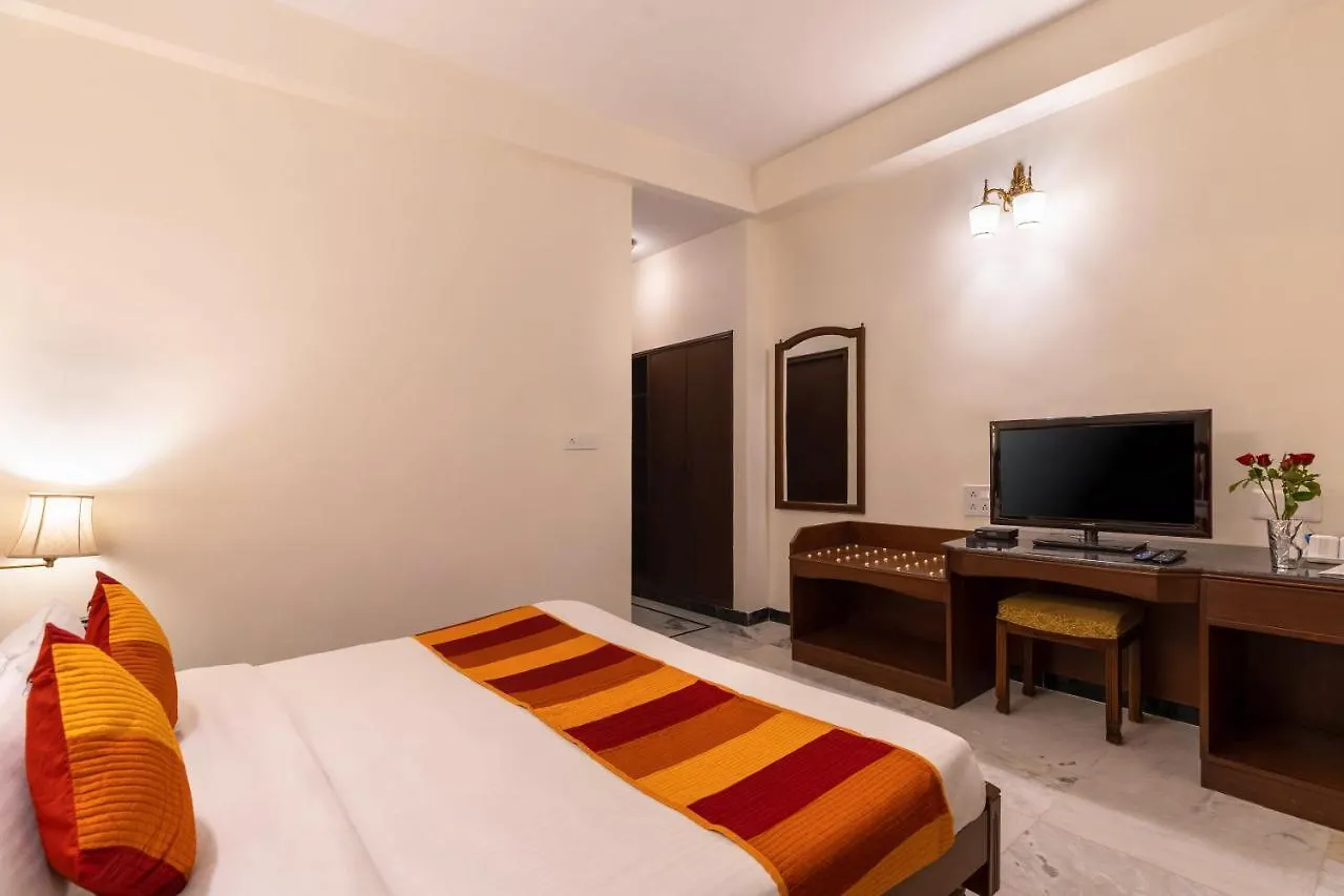 Sarovar - Lake Facing Boutique Hotel On Lake Pichola Udaipur 3*,  India