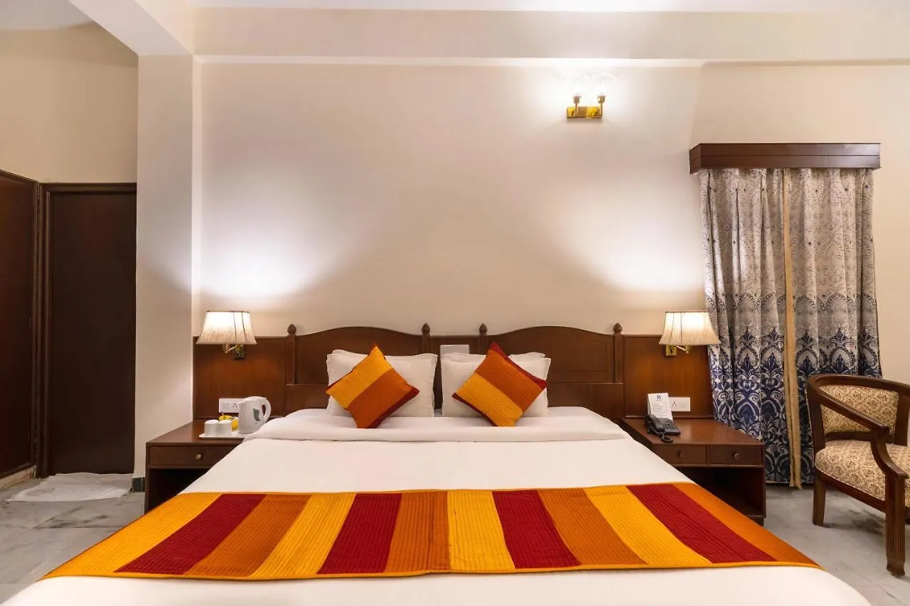 Sarovar - Lake Facing Boutique Hotel On Lake Pichola Udaipur