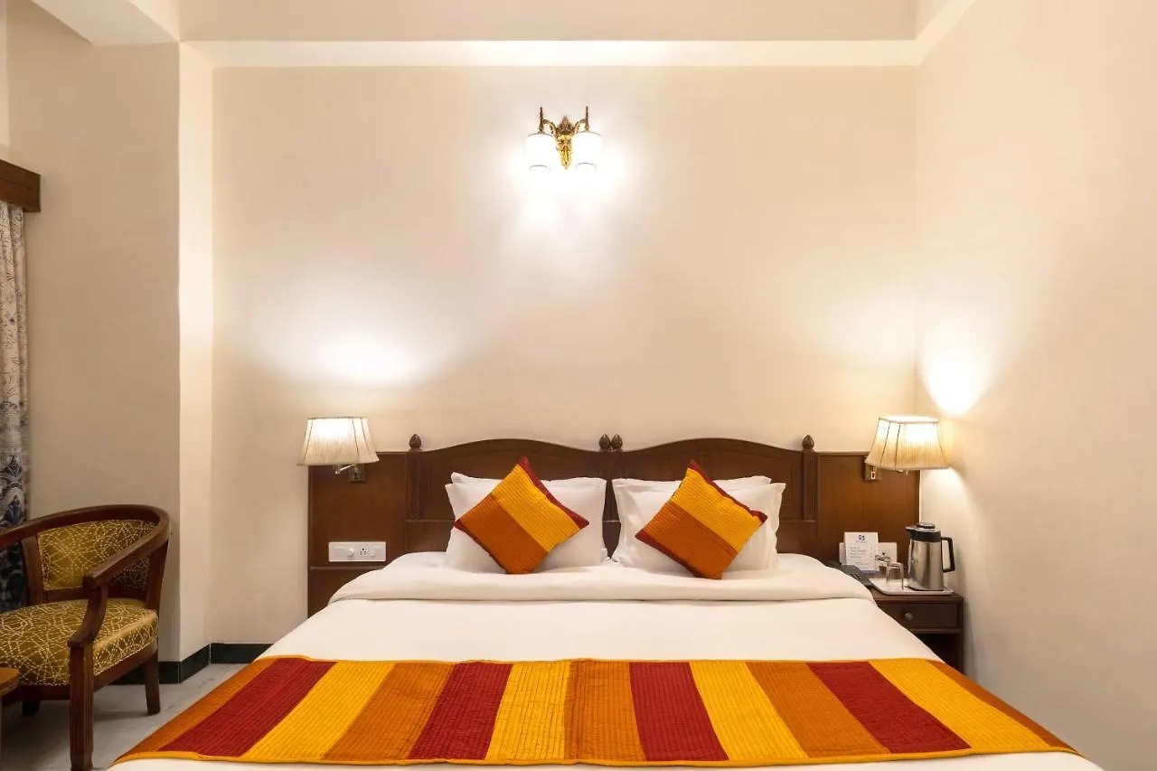 Sarovar - Lake Facing Boutique Hotel On Lake Pichola Udaipur